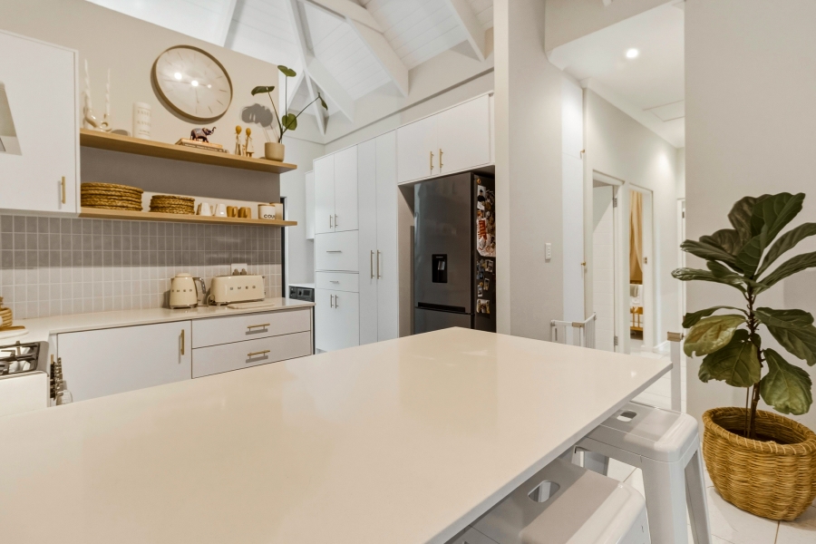 3 Bedroom Property for Sale in Aan de Wijnlanden Western Cape